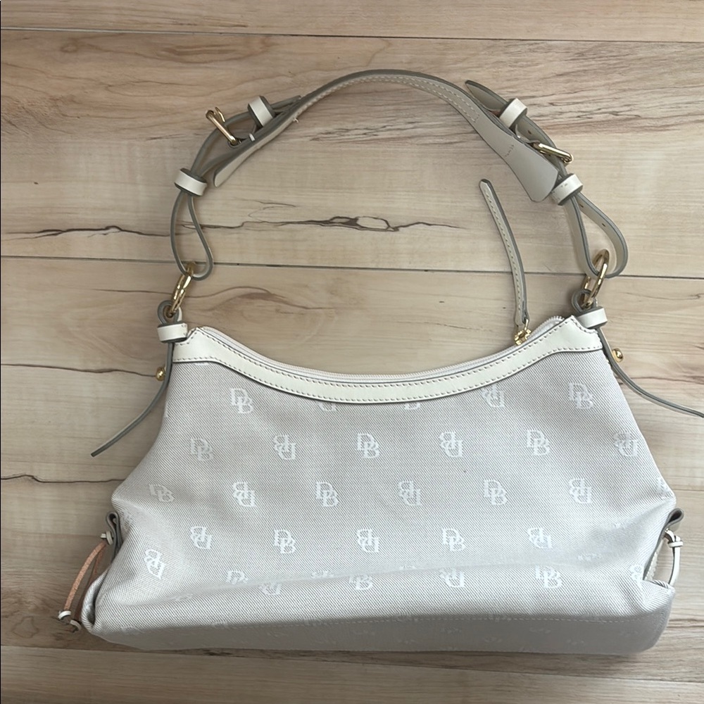 Dooney & Bourke White Shoulder Bag - Picture 3 of 13